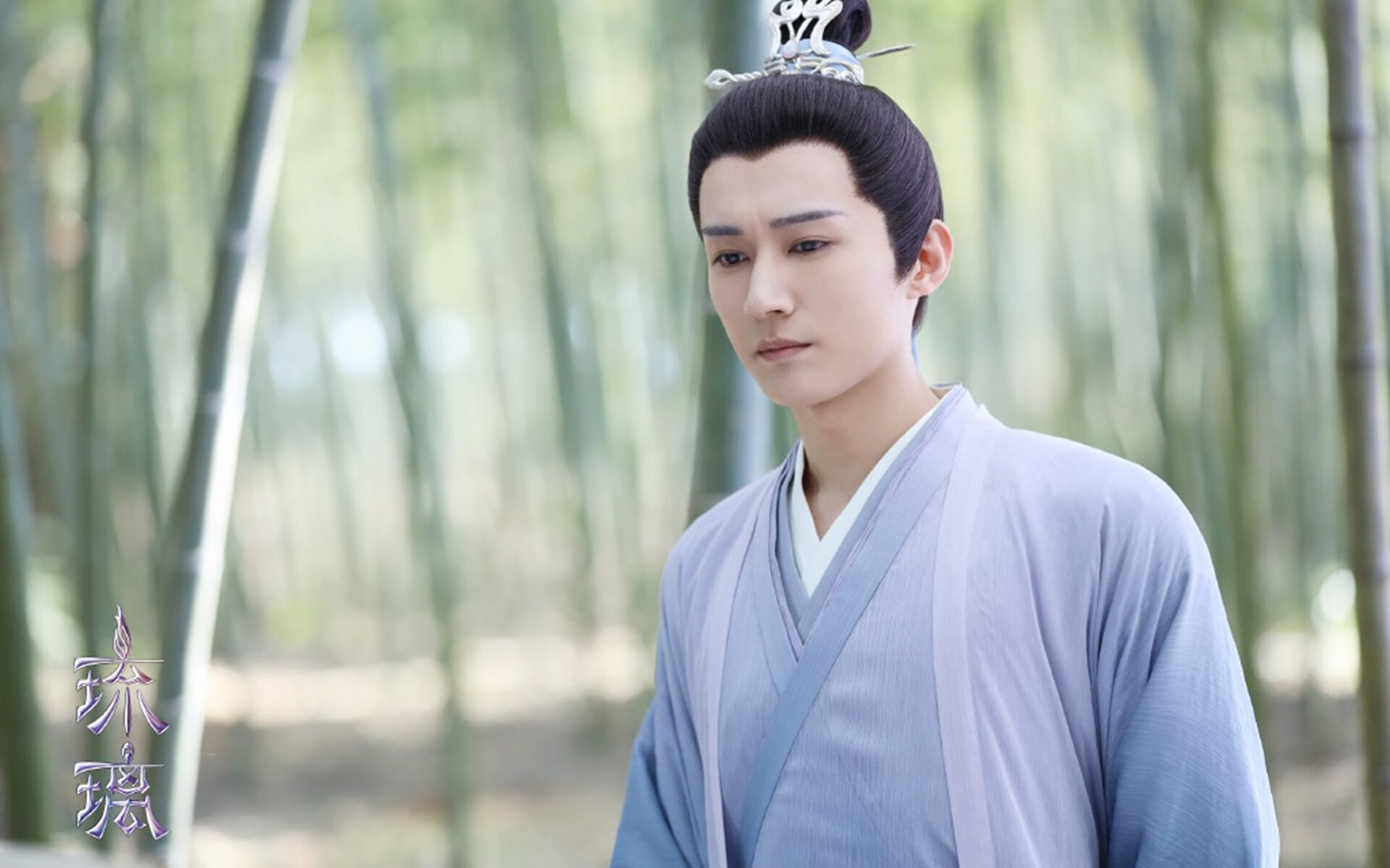 九游娱乐入口-俱乐部打造球迷文化墙展示多年辉煌历史增强归属感，球迷俱乐部的英文短语