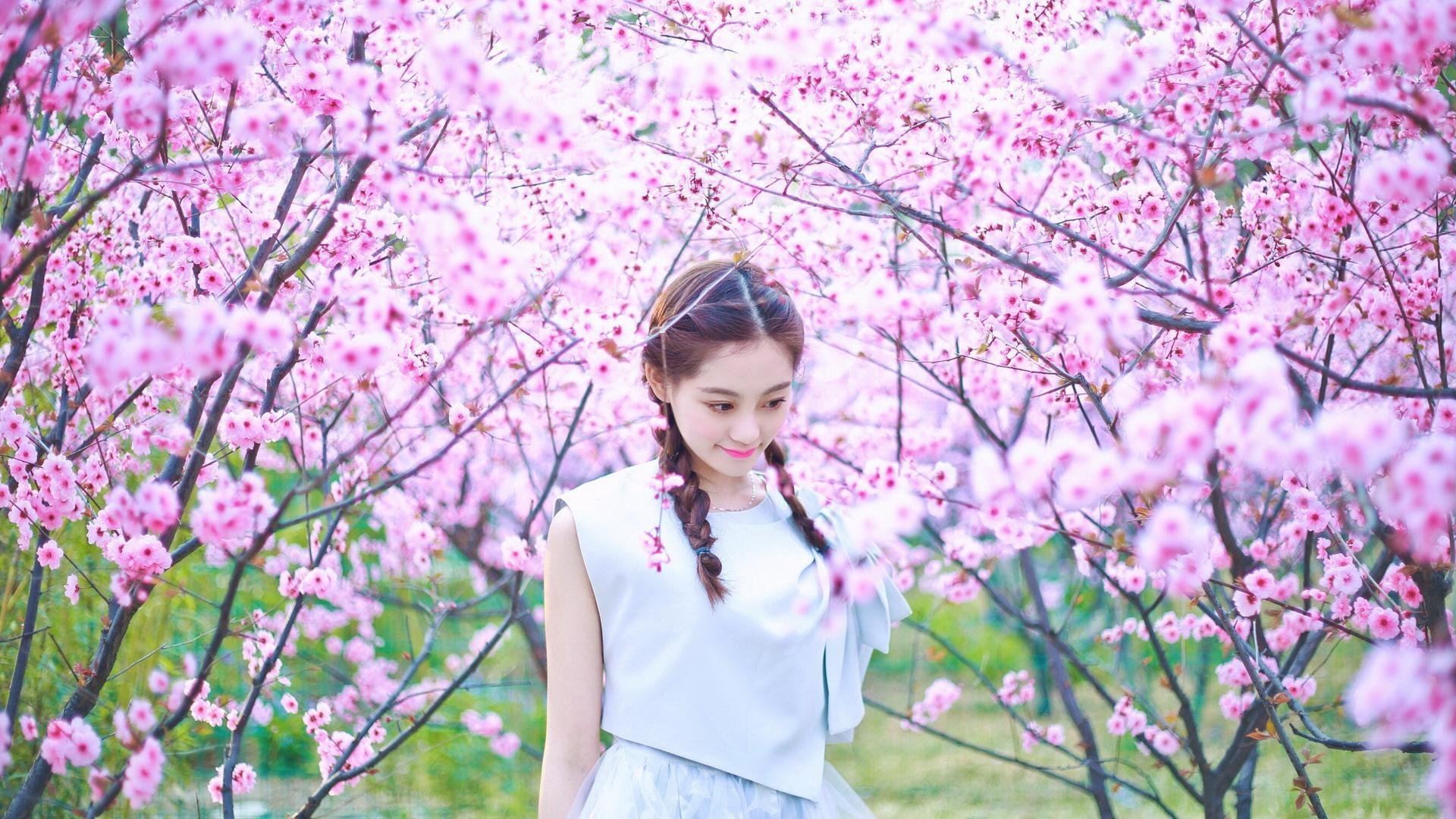 凯蒂·莱德基赛后谈挑战与突破,凯蒂·莱德基赛程