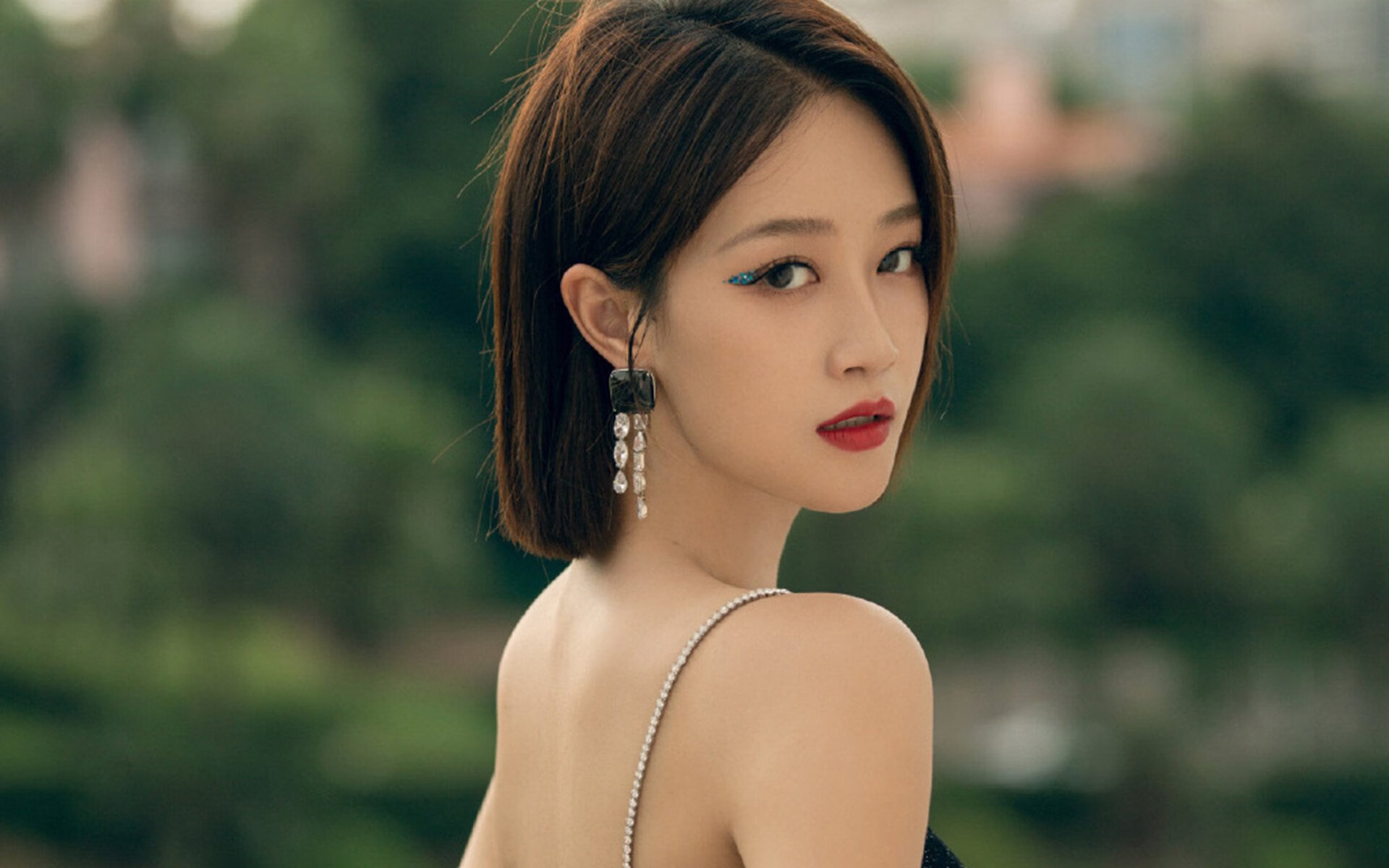 喀麦隆女篮在非洲锦标赛中屡获佳绩，期待更高成就